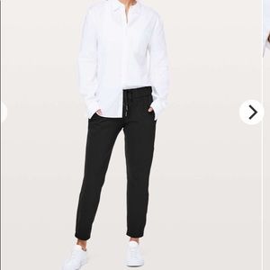 🍋lululemon On the Fly black pant❤️Thin and comfy!